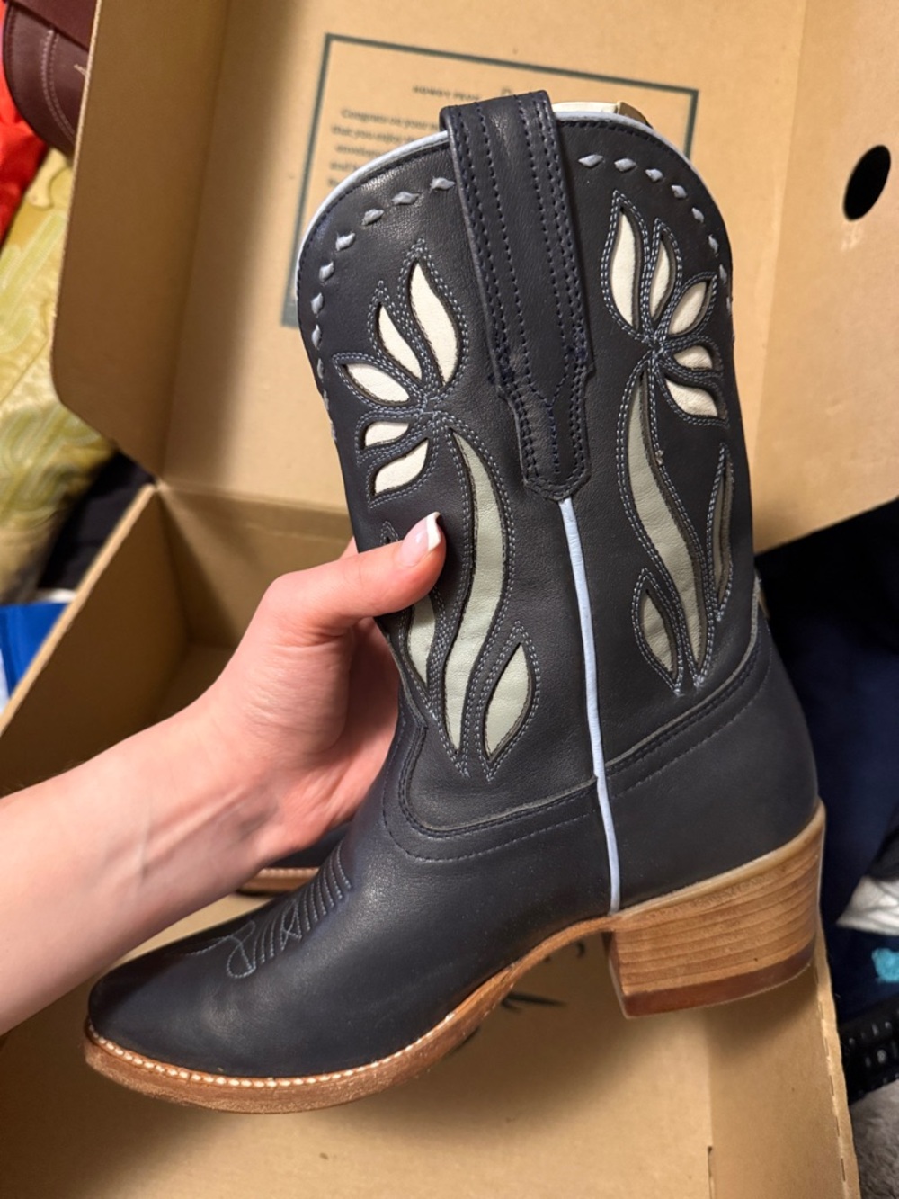 Tecovas The Jolene Navy Bloom 6.5 - Picture 5 of 13
